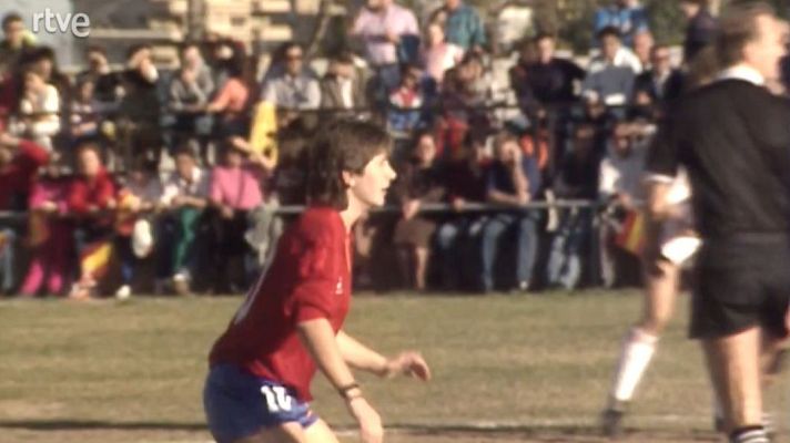 Archivo TVE - Reportaje sobre el España - Suiza de futbol femenino