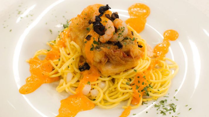 RTVE Cocina - Pescadilla rellena con ensalada