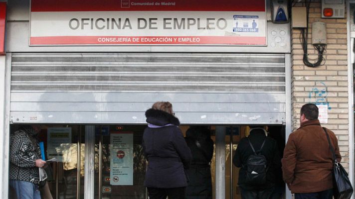 Telediario 1 - Crece el número de parados