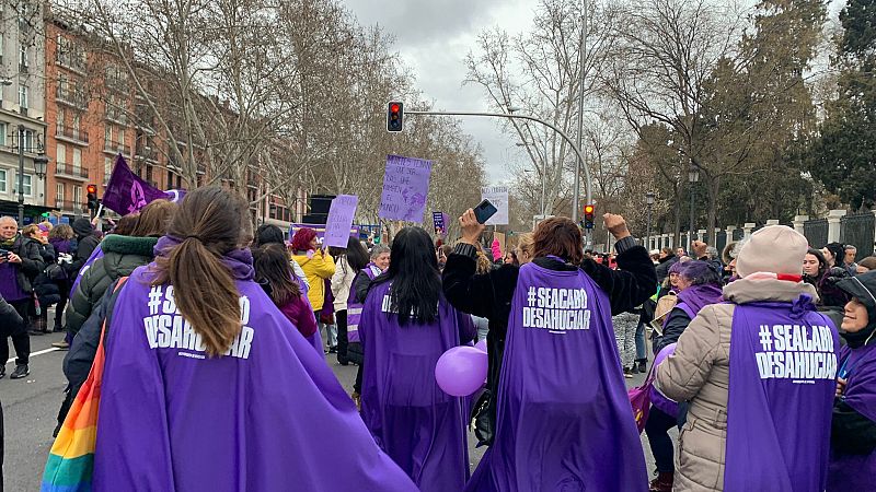 Marta y Olga se manifiestan juntas este 8M "por las que estamos y las que vienen"