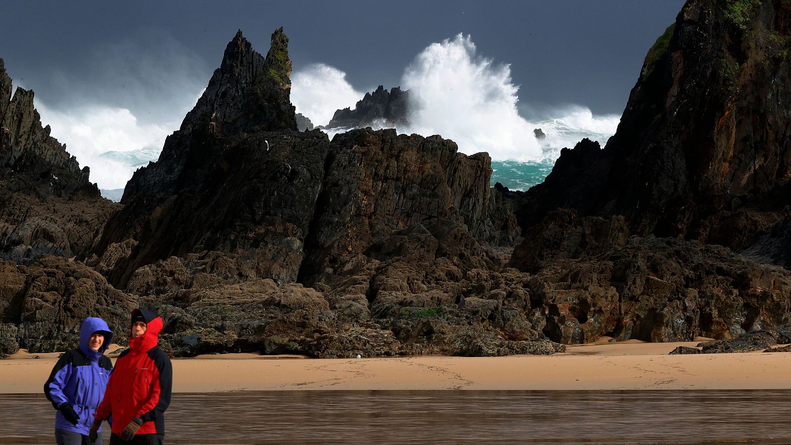 La borrasca Mónica mantiene en alerta a 14 comunidades y Melilla | Ver