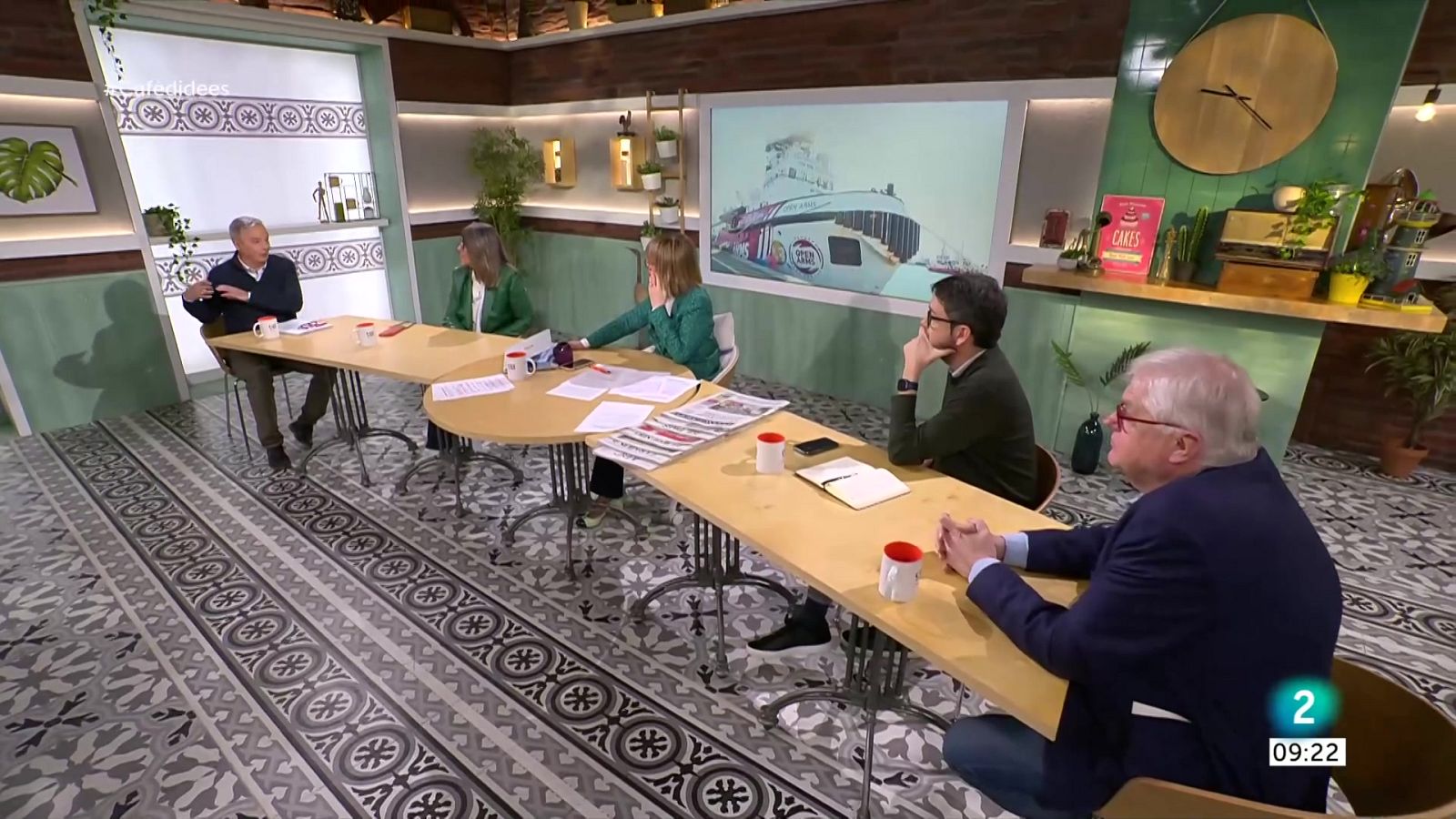 Gemma Nierga entrevista Baltasar Garzón. Recordem l'atemptat de l'11 de març a Madrid que compleix 20 anys. I repassem els guanyadors dels Oscars amb Pep Prieto.