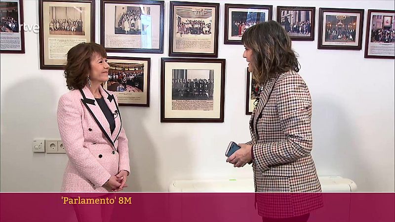 Ana Rivero, la taqu�grafa m�s veterana del Congreso | Ver