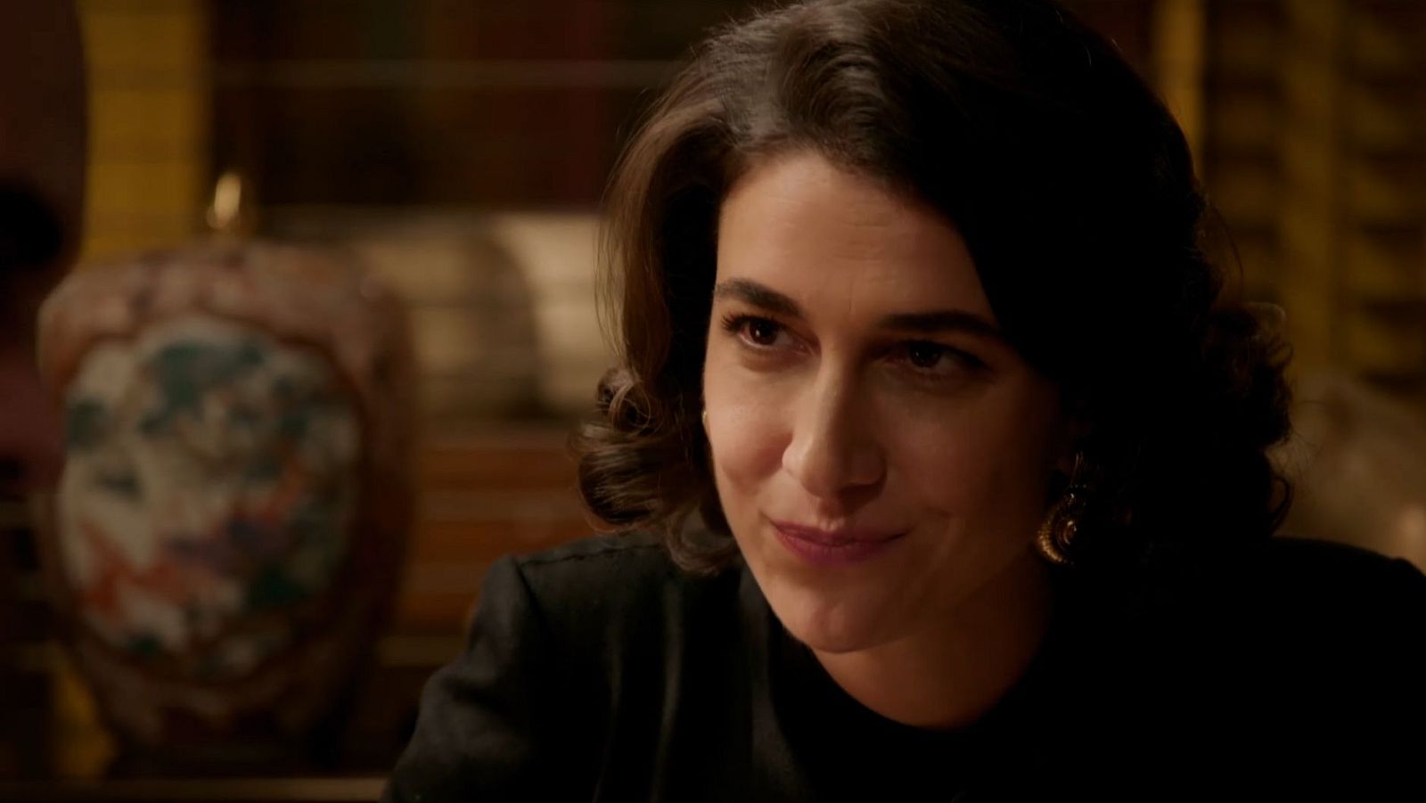 La Moderna: Doña Carla chantajea Aguirre para que mate a Matilde | Ver