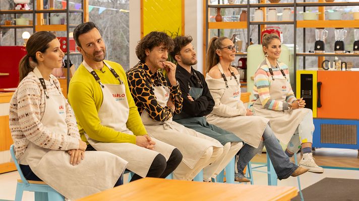 Bake off: famosos al horno - Famoso se derrumba ante las críticas y es el expulsado.