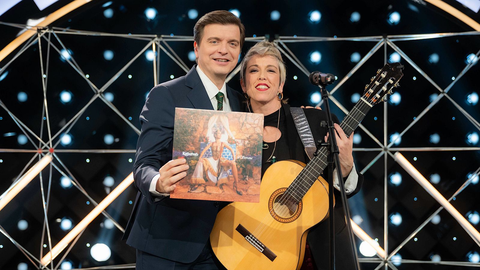 Actuación de Karmento en Late Xou - VER AHORA - Late Xou con Marc Giró | Ver