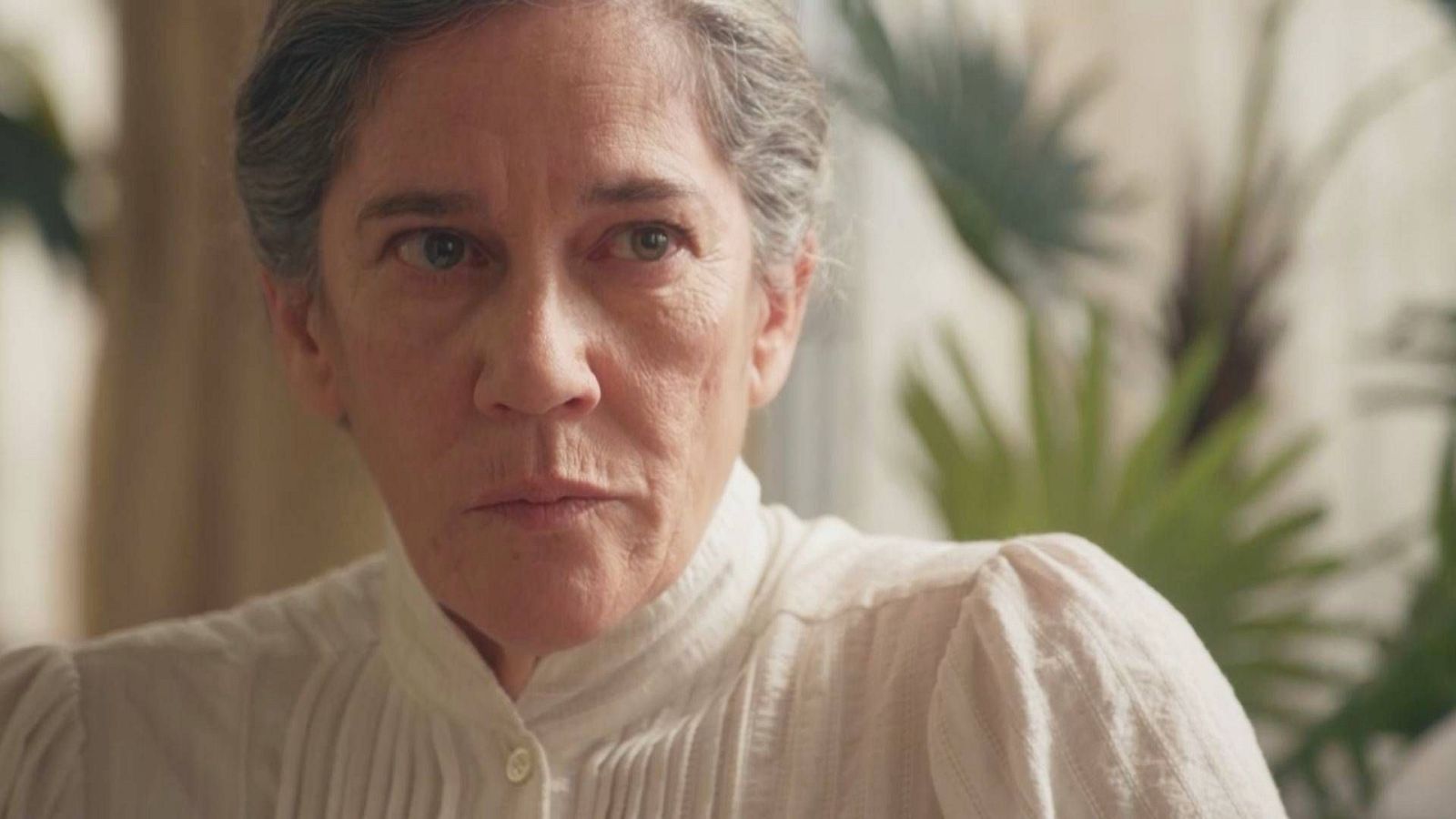 La Promesa: Petra revela uno de los mayores secretos de Cruz - La promesa | Ver