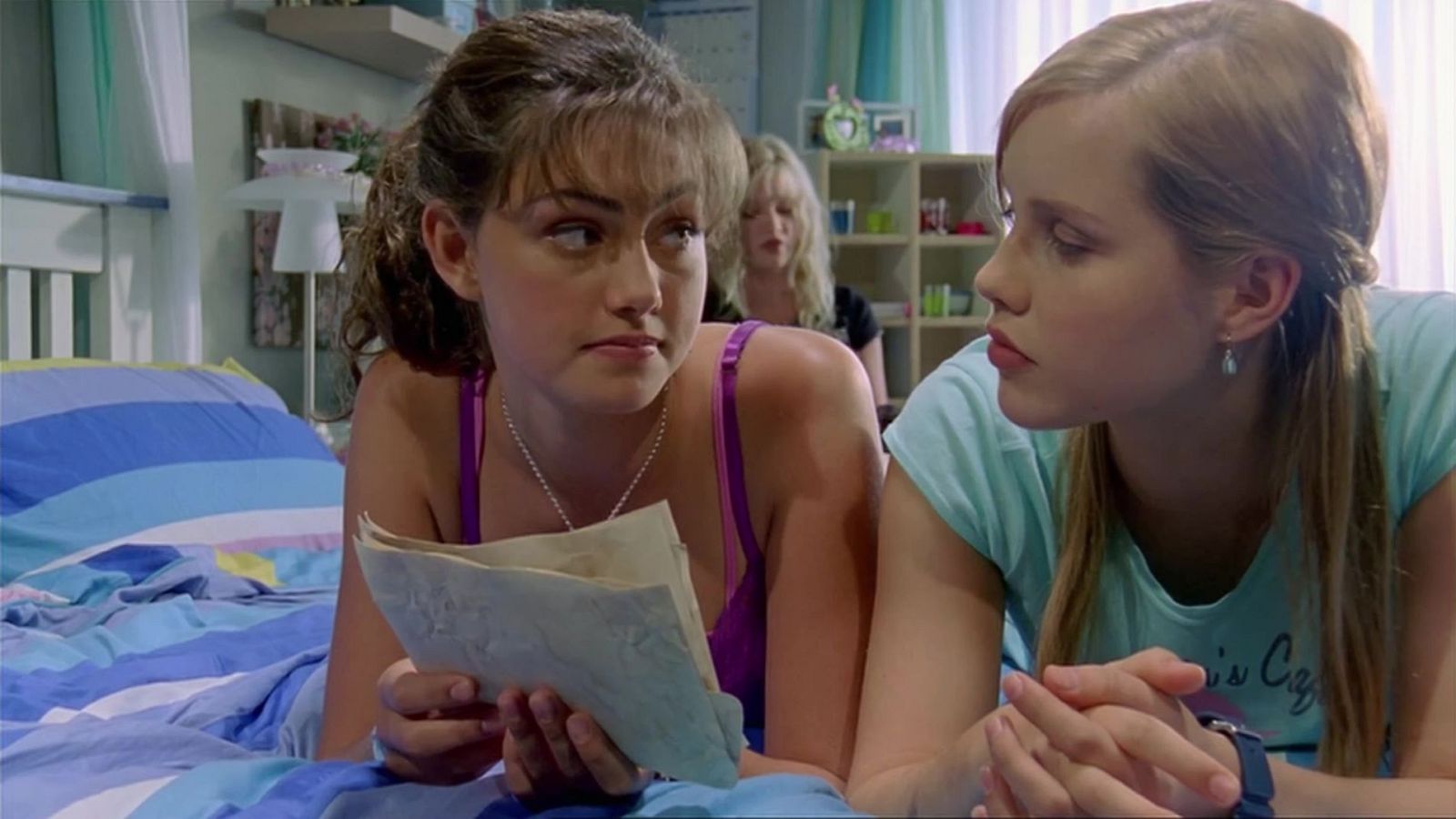 Pista falsa - H2O | Ver