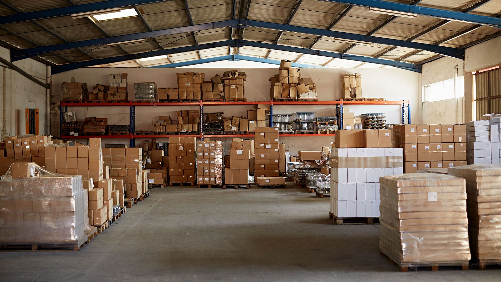 Banco de productos: luchar contra la pobreza material severa - Informativo 24h | Ver