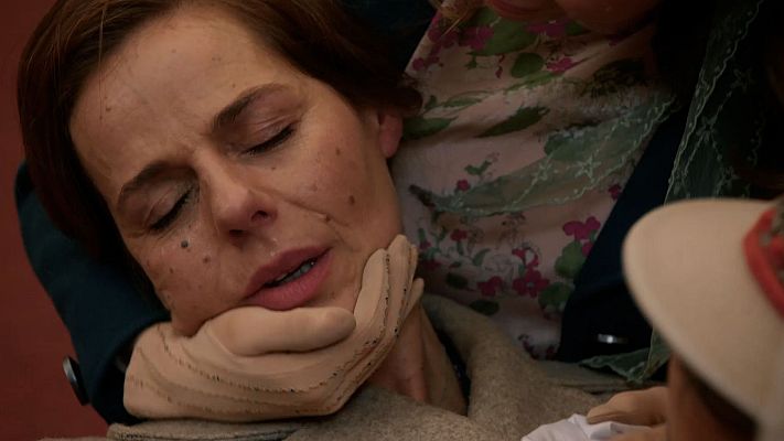 Salón de té La Moderna - Rosario muere en la boda de Íñigo y Matilde