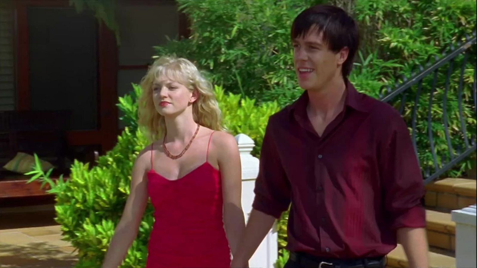 Pez fuera del agua - H2O | Ver