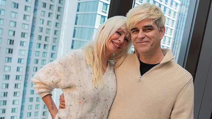 Telediario Fin de Semana - Nebulossa estrena una versión de "Zorra" con Gloria Trevi en Nueva York