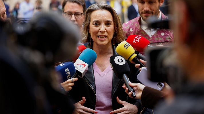 Telediario Fin de Semana - ERC fija al PSC como adversario mientras el PP tacha a Sánchez de "marioneta" y Junts insiste en la vía unilateral