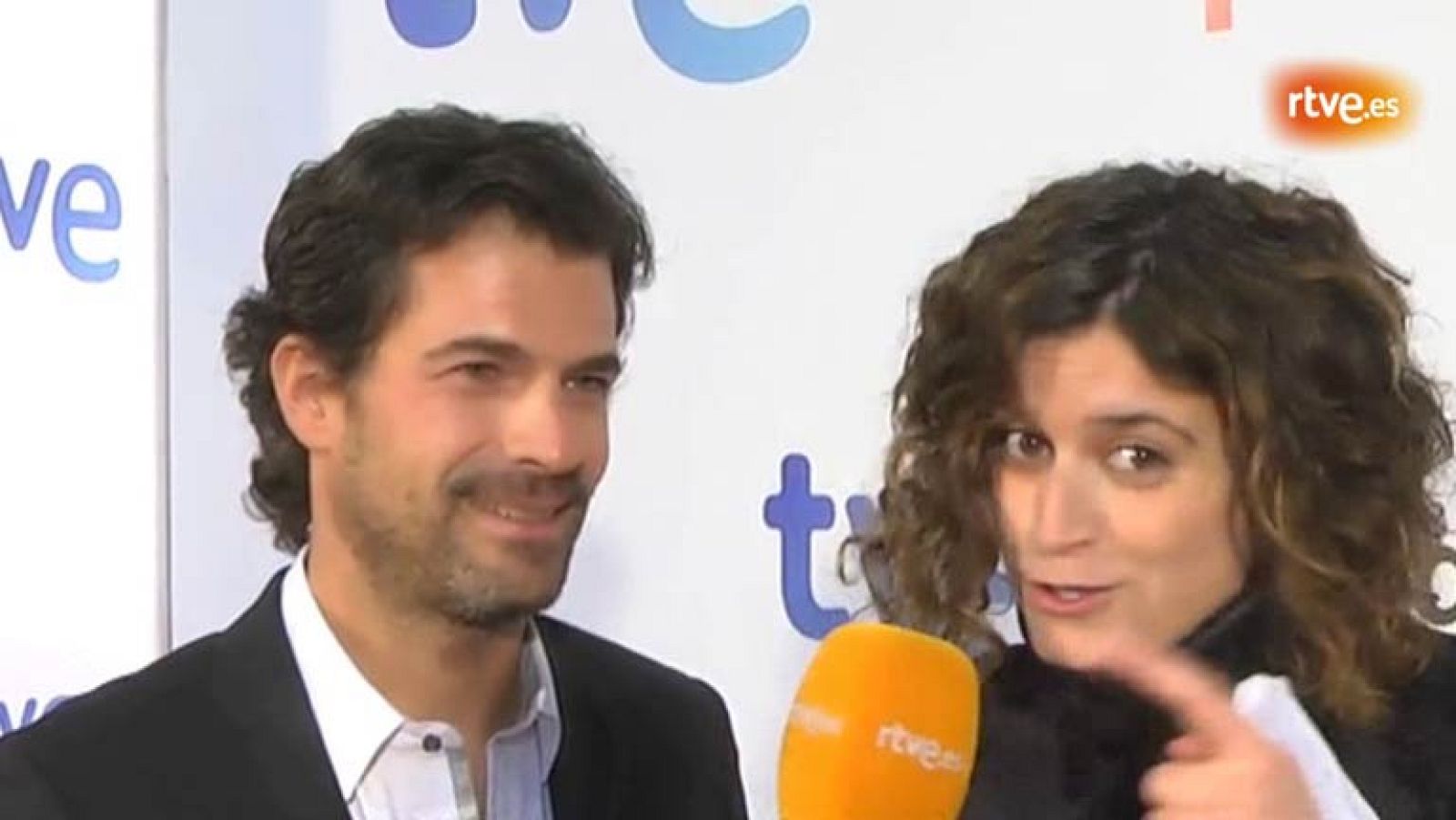 Isabel - Así fue el directo en RTVE.es de la alfombra roja del pase para seguidores del capítulo 13