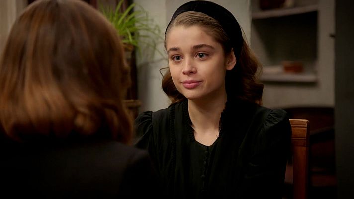 Salón de té La Moderna - Maruja Mallo ofrece a Luisa irse a Roma a estudiar pintura