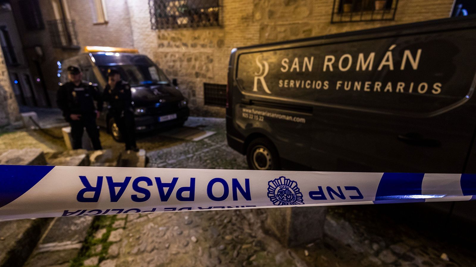 Hallan cuatro cadáveres en avanzado estado de descomposición en un domicilio de Toledo | Ver