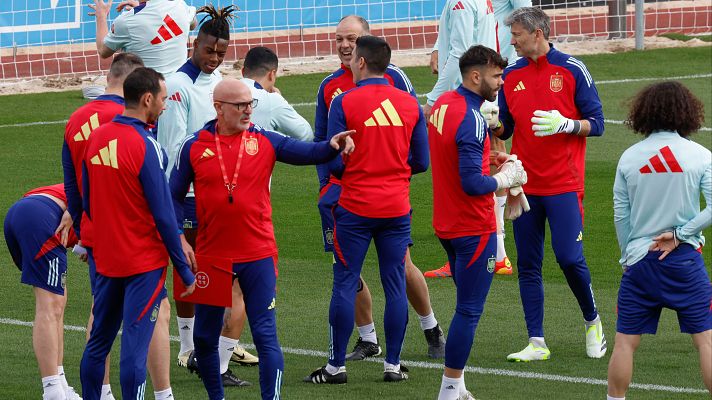 Telediario 1 - El estadio Olímpico de Londres acogerá esta noche el amistoso entre España y Colombia