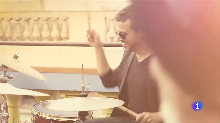 L'Informatiu - El llegat de Pau Donés ressona de nou damunt dels escenaris