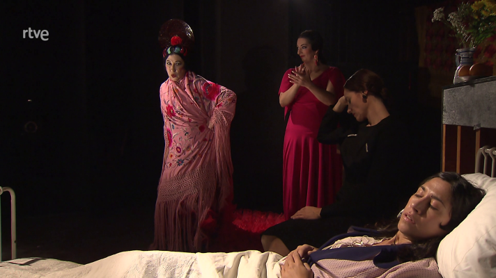 Atención obras - Argentinita, encarnación de la danza