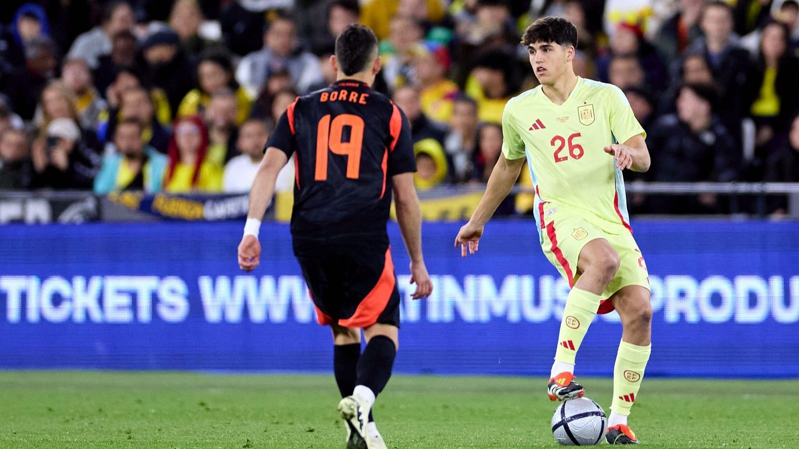 Pau Cubarsí al debutar con la Absoluta: "Era un sueño desde pequeño" | Ver