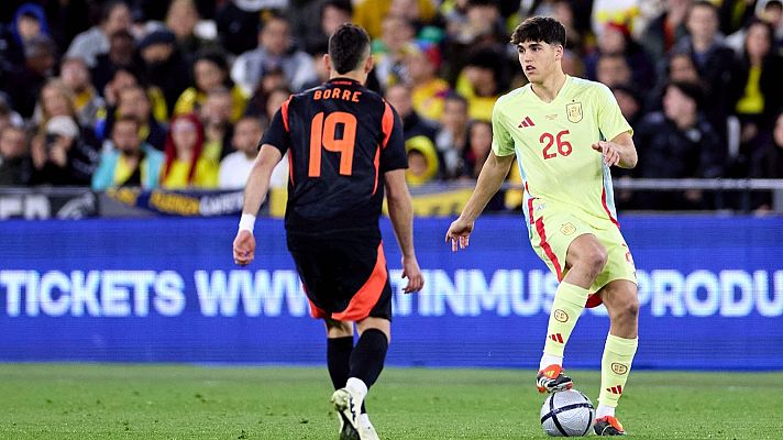 Fútbol - Pau Curbasí, en su debut con la Absoluta: "La derrota ha sido un palo"
