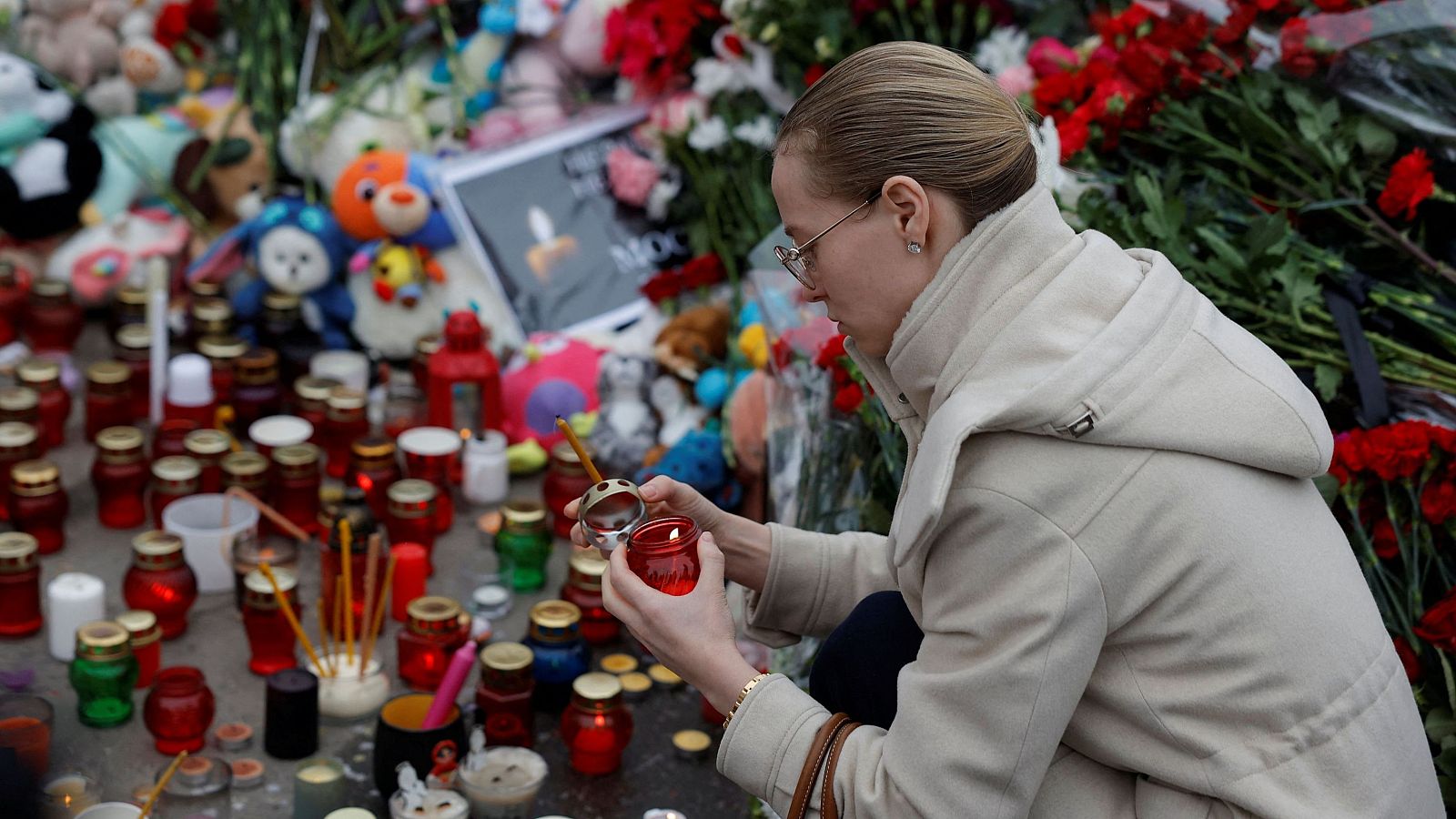 Día de luto en Rusia por las víctimas del atentado en Moscú | Ver