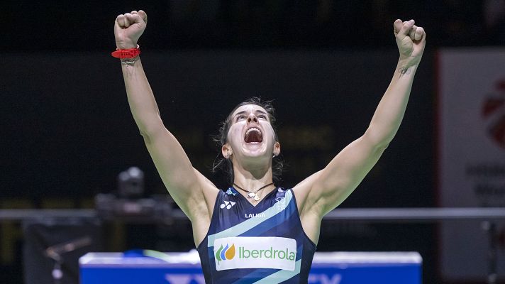 Bádminton - Carolina Marín levanta una bola de campeonato para ganar en Suiza y sumar su segundo torneo consecutivo
