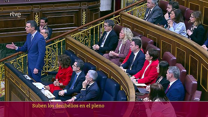 Parlamento - Suben los decibelios en el pleno