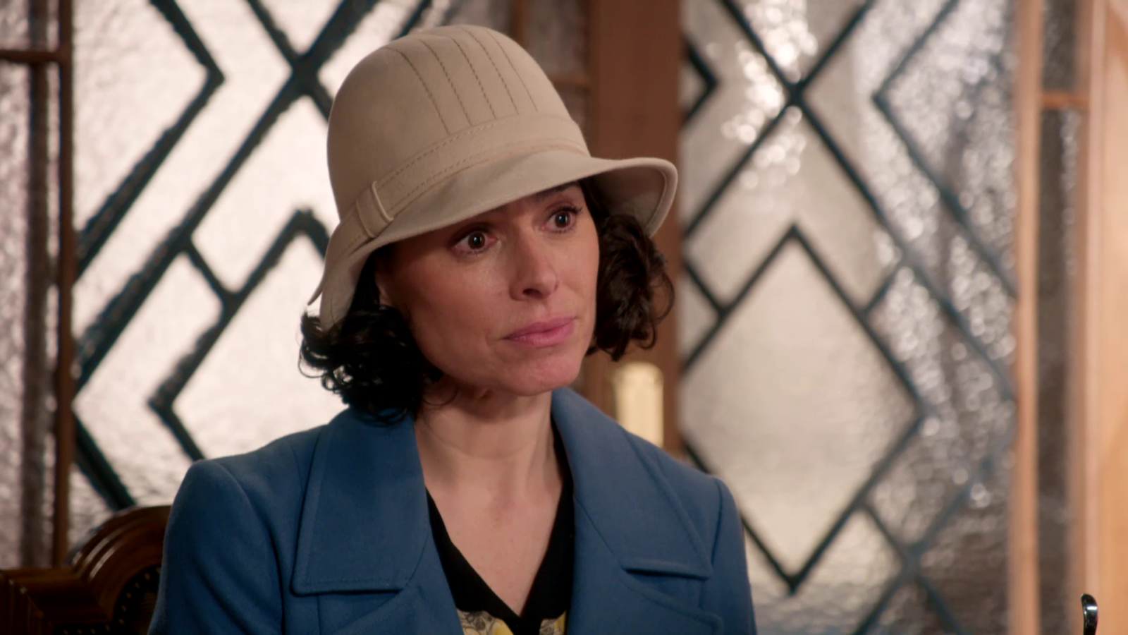 La Moderna: Teresa entrevista a doña Lázara | Ver