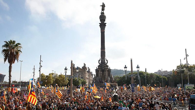 El PSOE niega que esté negociando un referéndum con ERC | Ver