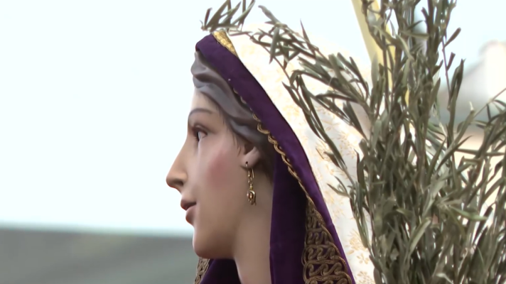 Telediario 2 - La Semana Santa: más que una cuestión de fe