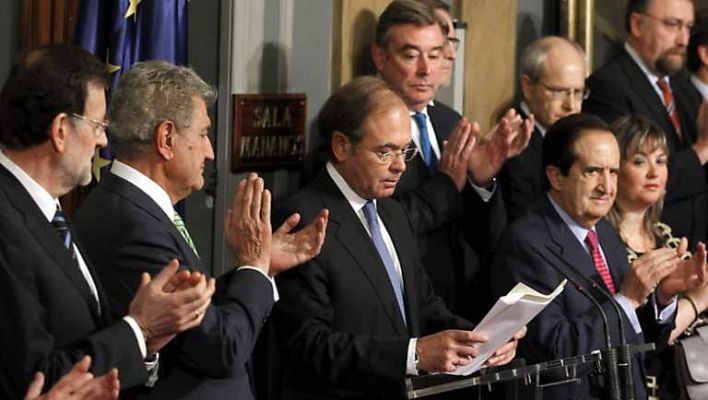 Telediario 1 - Telediario - 21 horas - 06/12/12