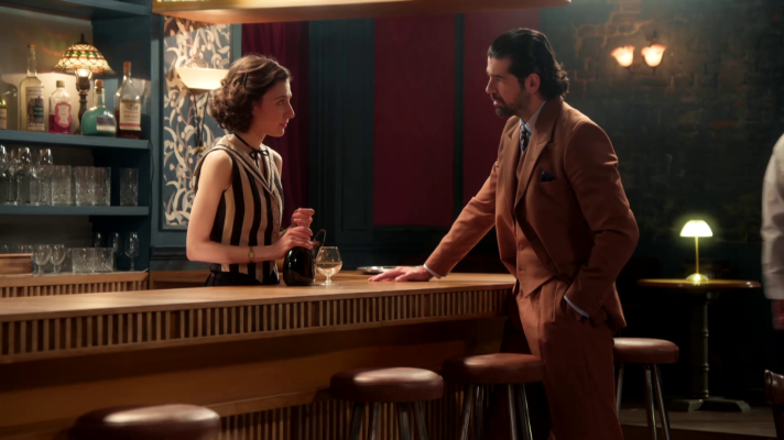 Salón de té La Moderna - Inés le cuenta el plan de Bernabé a César