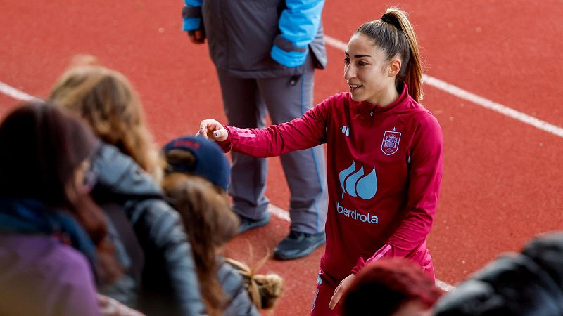 La selección española completa su primer entrenamiento de cara a la clasificación para la Euro 2025