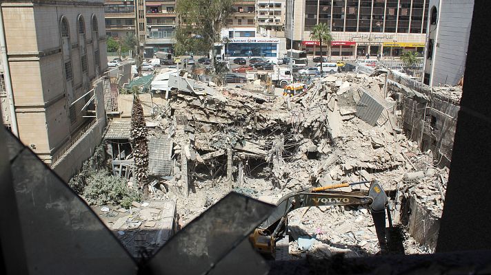 Telediario 1 - Irán advierte a Israel de "consecuencias" tras el ataque contra la embajada iraní en Siria