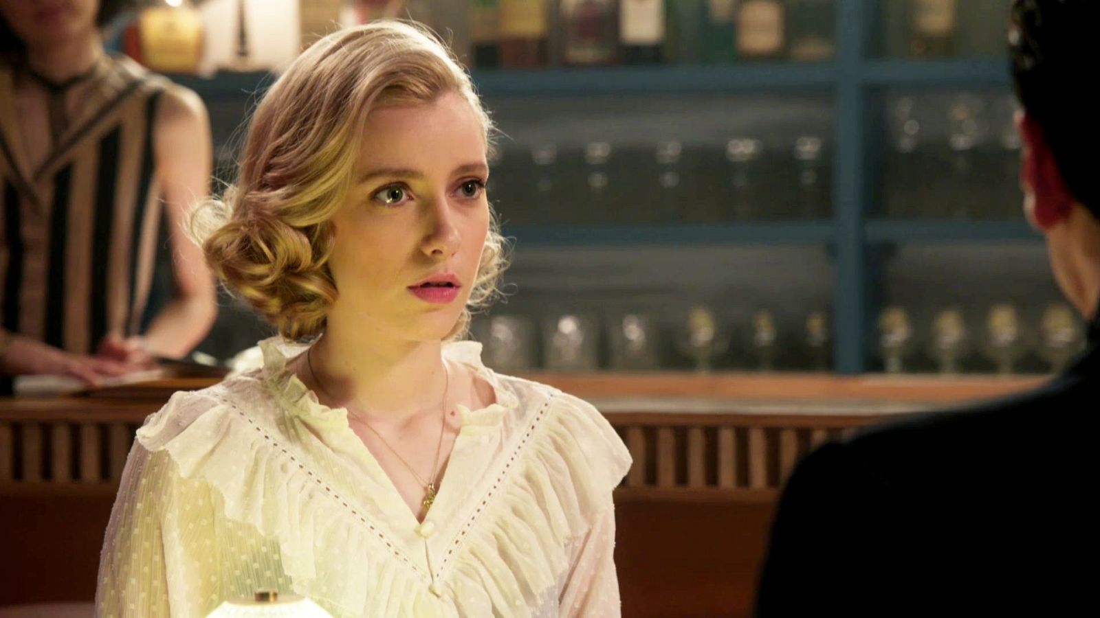 La Moderna: Laurita consigue hablar con Galán | Ver