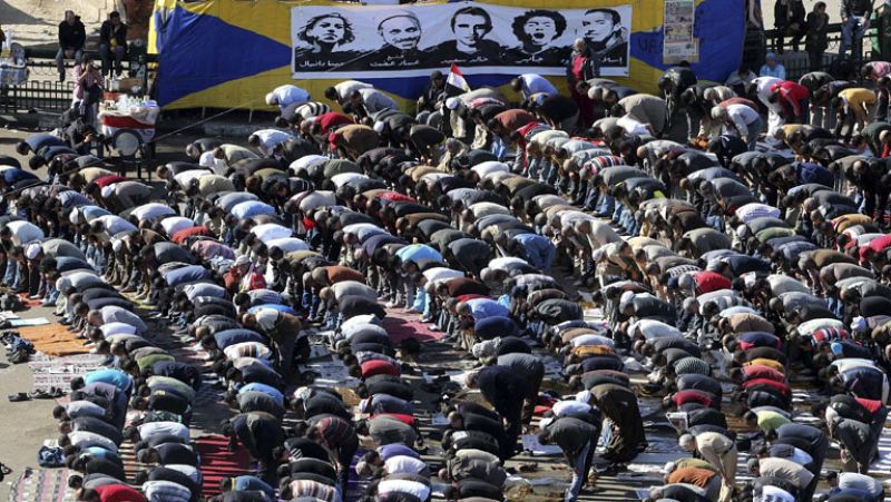 Telediario 1 en cuatro minutos - 07/12/12 | Ver