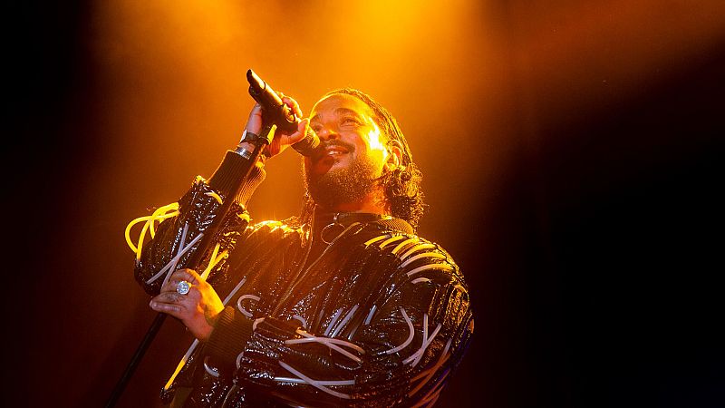 BCN Eurovision Party 2024: Slimane (Francia) canta "Mon Amour" | Ver