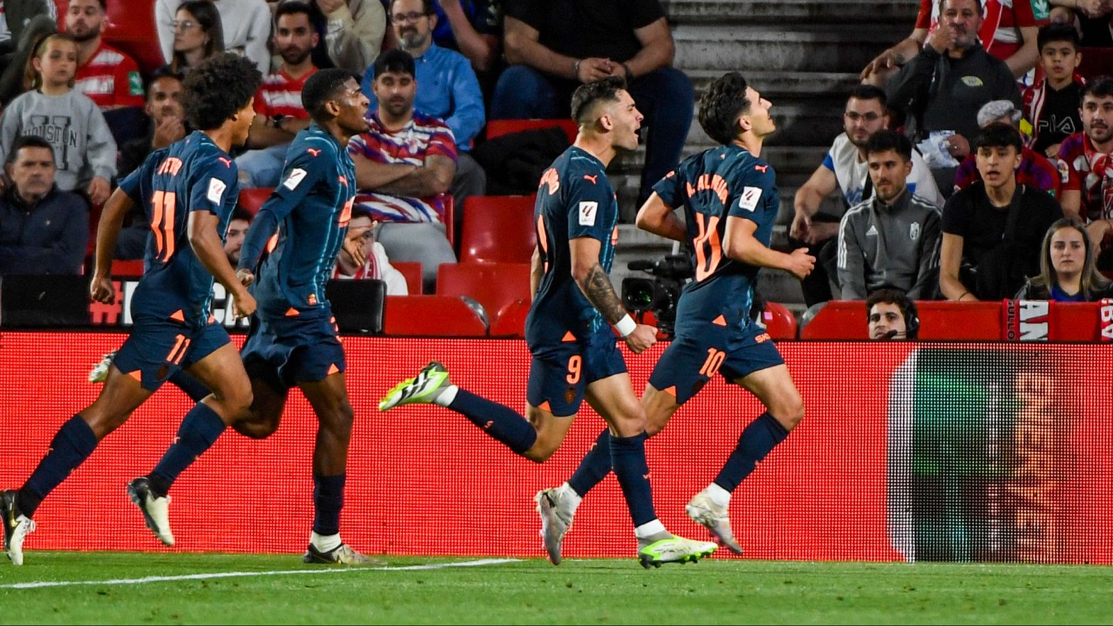 Granada - Valencia: resumen del partido, 26ª jornada | Primera | Ver