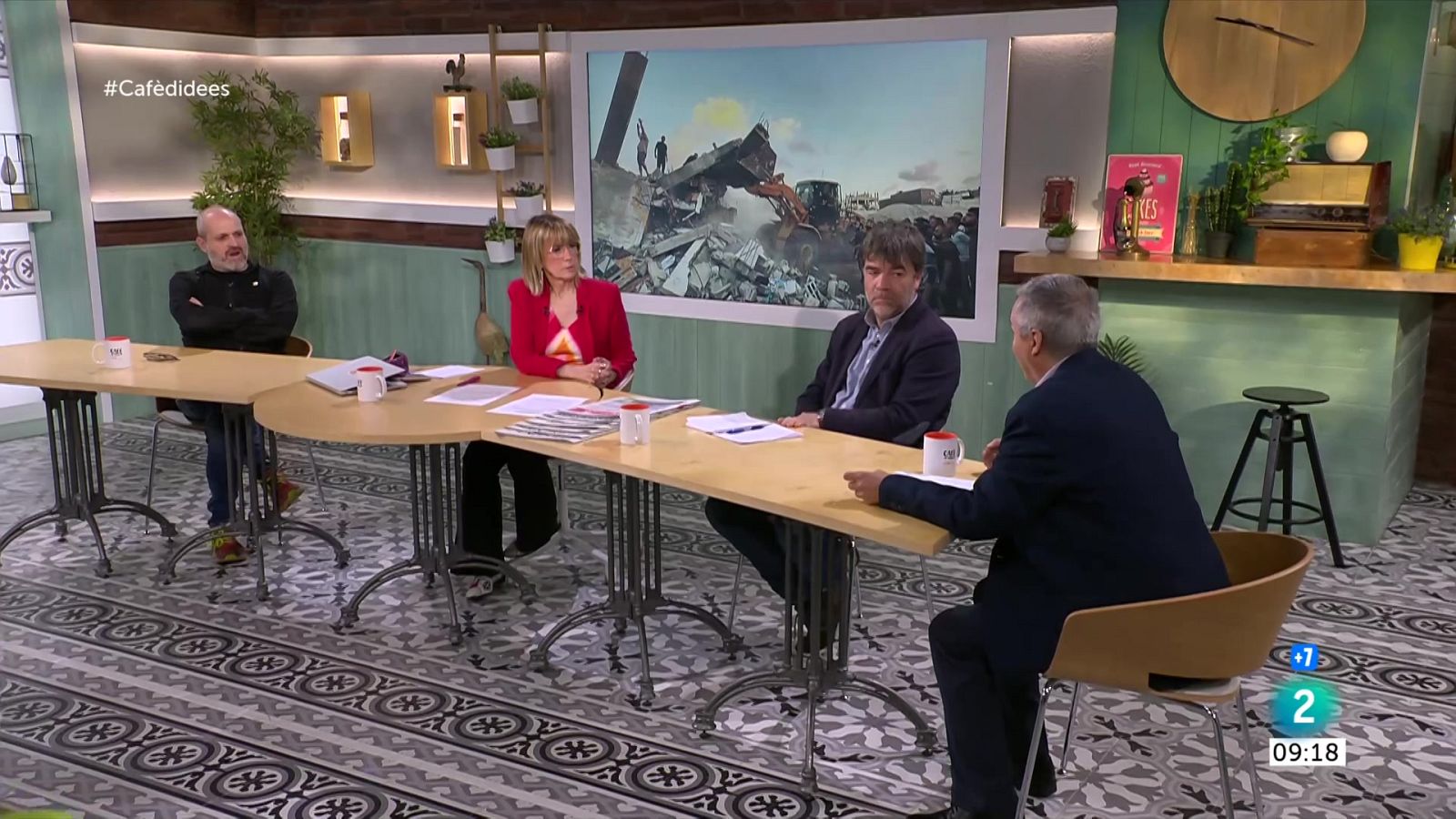 Gemma Nierga entrevista Jéssica Albiach. Parlem amb Noah Zafra, col·laboradora de l'espai 'SanaMent'. I Danae Boronat ens presenta programa a RTVE Catalunya