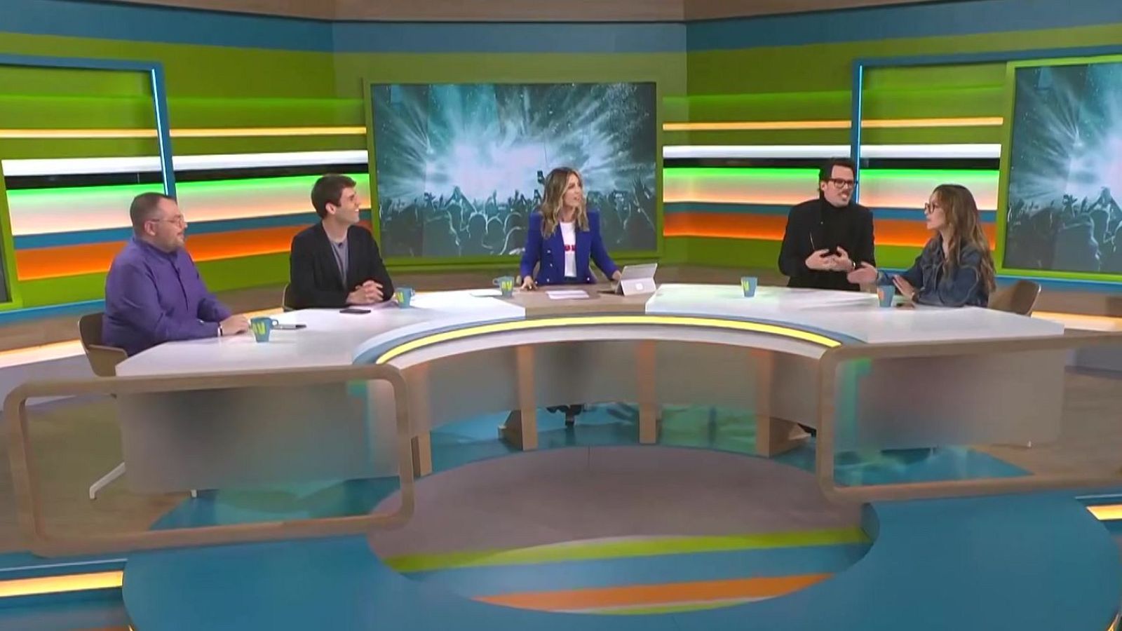 L'altaveu - Agressions a les presons, desallotjats a Badalona, salut mental a l'esport d'elit i Eurovisió - L'altaveu | Veure