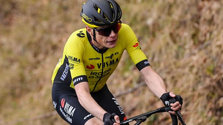 Telediario 2 - Jonas Vingegaard, operado en Vitoria, según el diario As