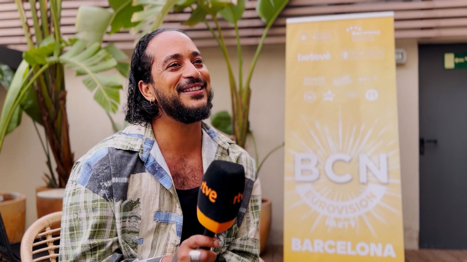 Eurovisión 2024 | Entrevista a Slimane, representante de Francia | Ver