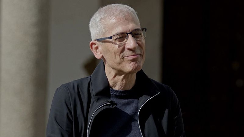 Un país para leerlo - Entrevista a José Ovejero