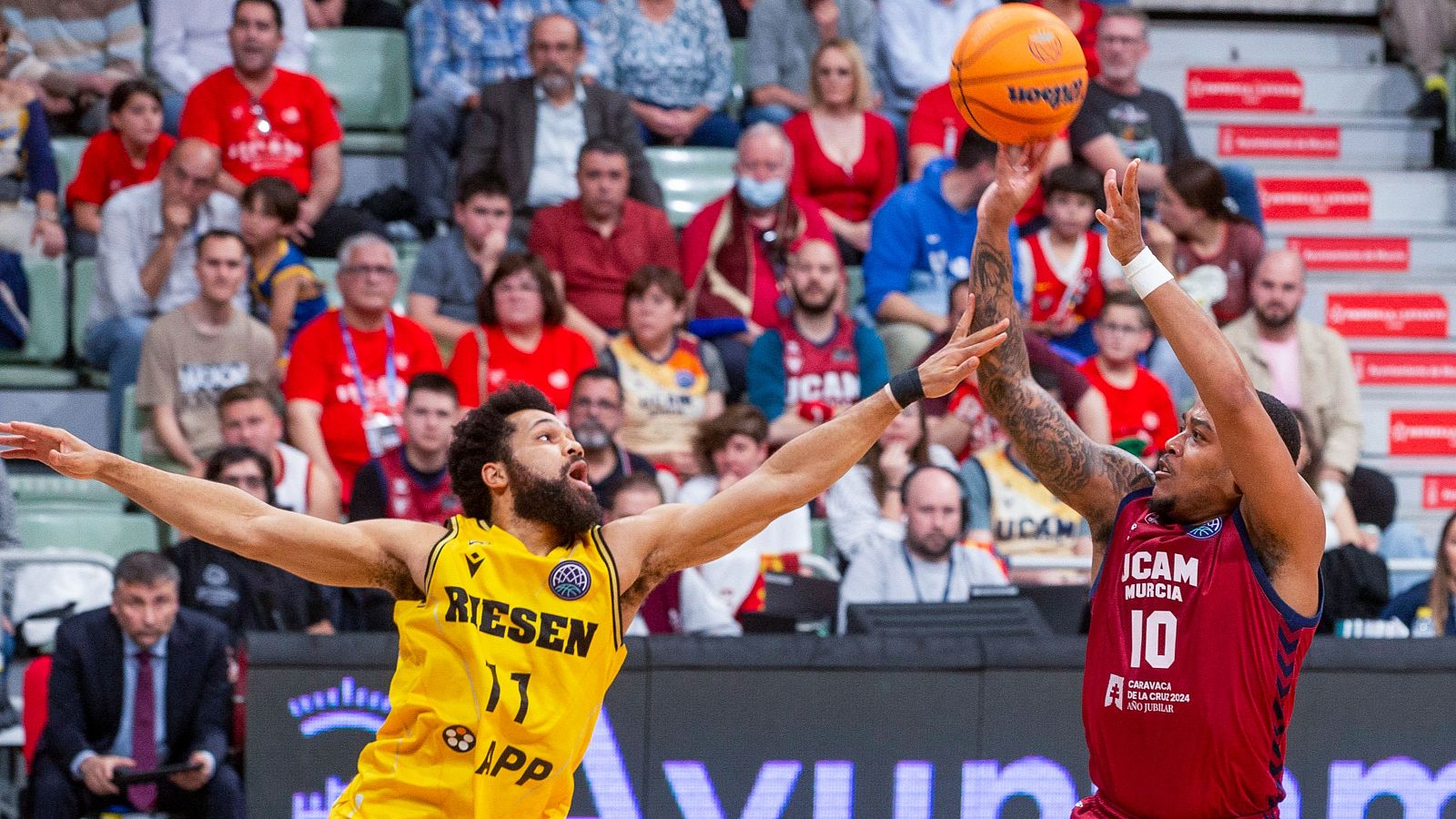 Caupain y sus triples para meter al UCAM a la Final Four de la Champions - Baloncesto en RTVE | Ver