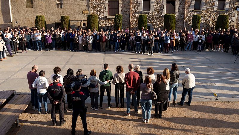 Francisca Granados: "Pedimos algo tan revolucionario como que se aplique la ley" - La noche en 24h | Ver