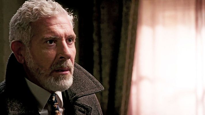 Salón de té La Moderna - Don Cecilio es detenido por la policía