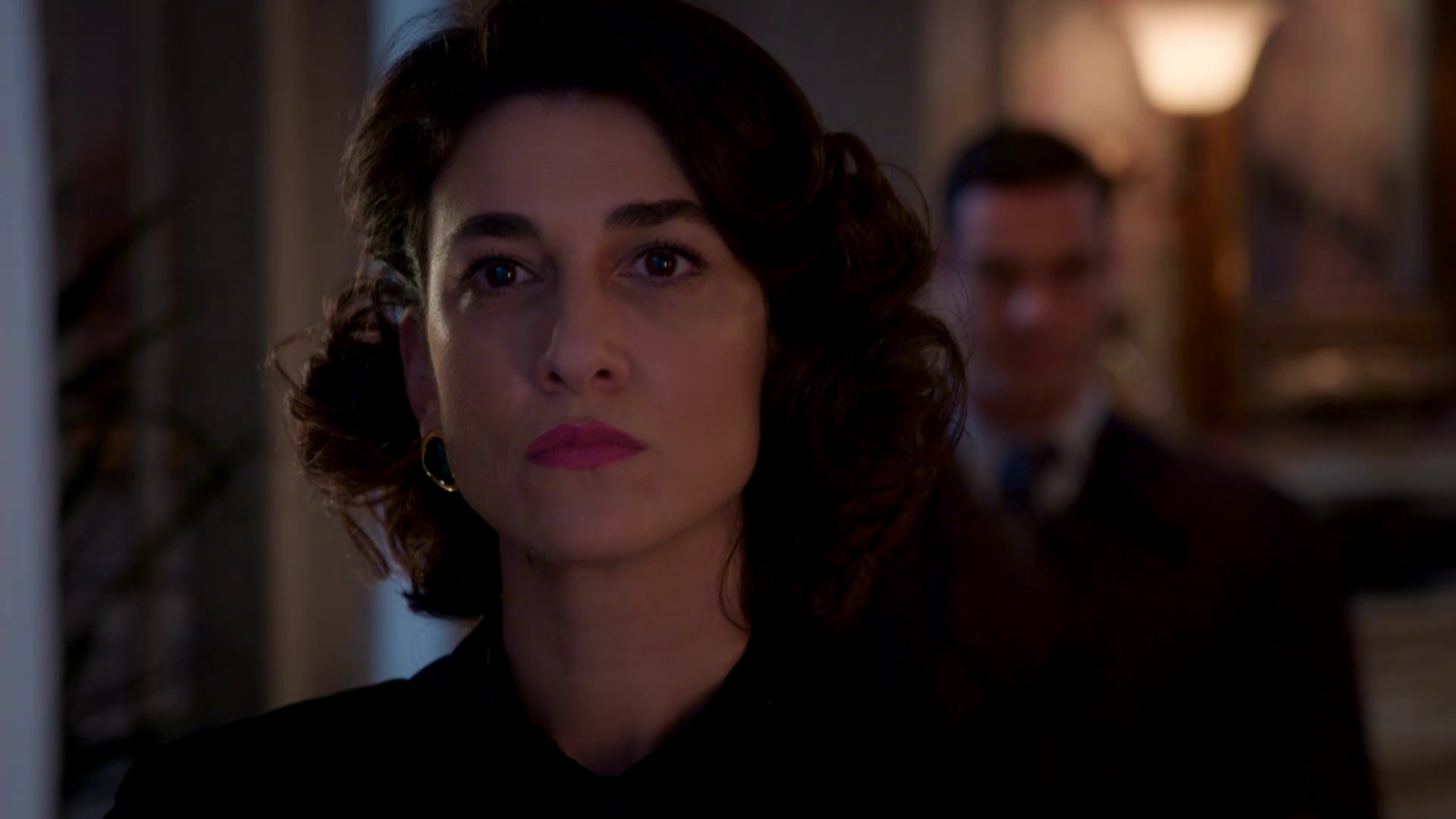 La Moderna: doña Carla ha contratado al detective de Íñigo y Matilde | Ver