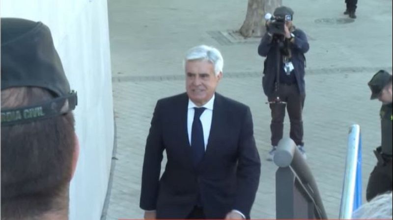 Rocha, dispuesto a colaborar, en la operación Brody - La hora de La 1 | Ver