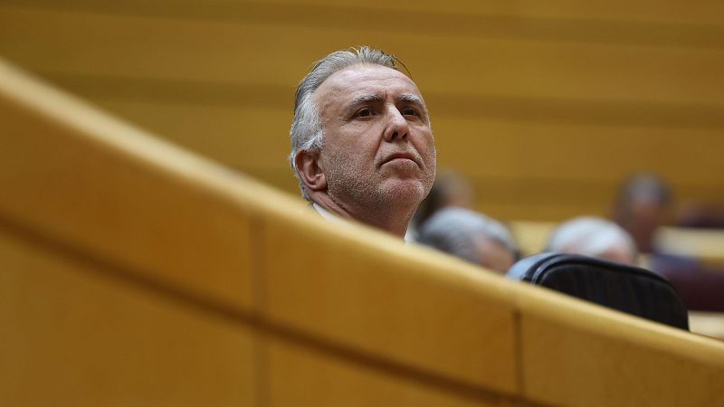 Torres anuncia el fin de la Fundación Francisco Franco - Informativo 24h | Ver